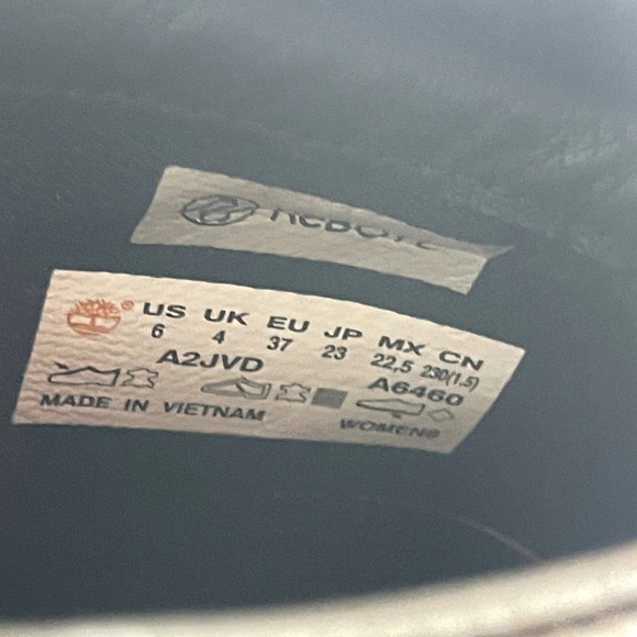 Timberland Women's LTD Heritage 6 Inch Black Nubuck Leather Boot Shoe Size 6-NEW - Picture 10 of 10